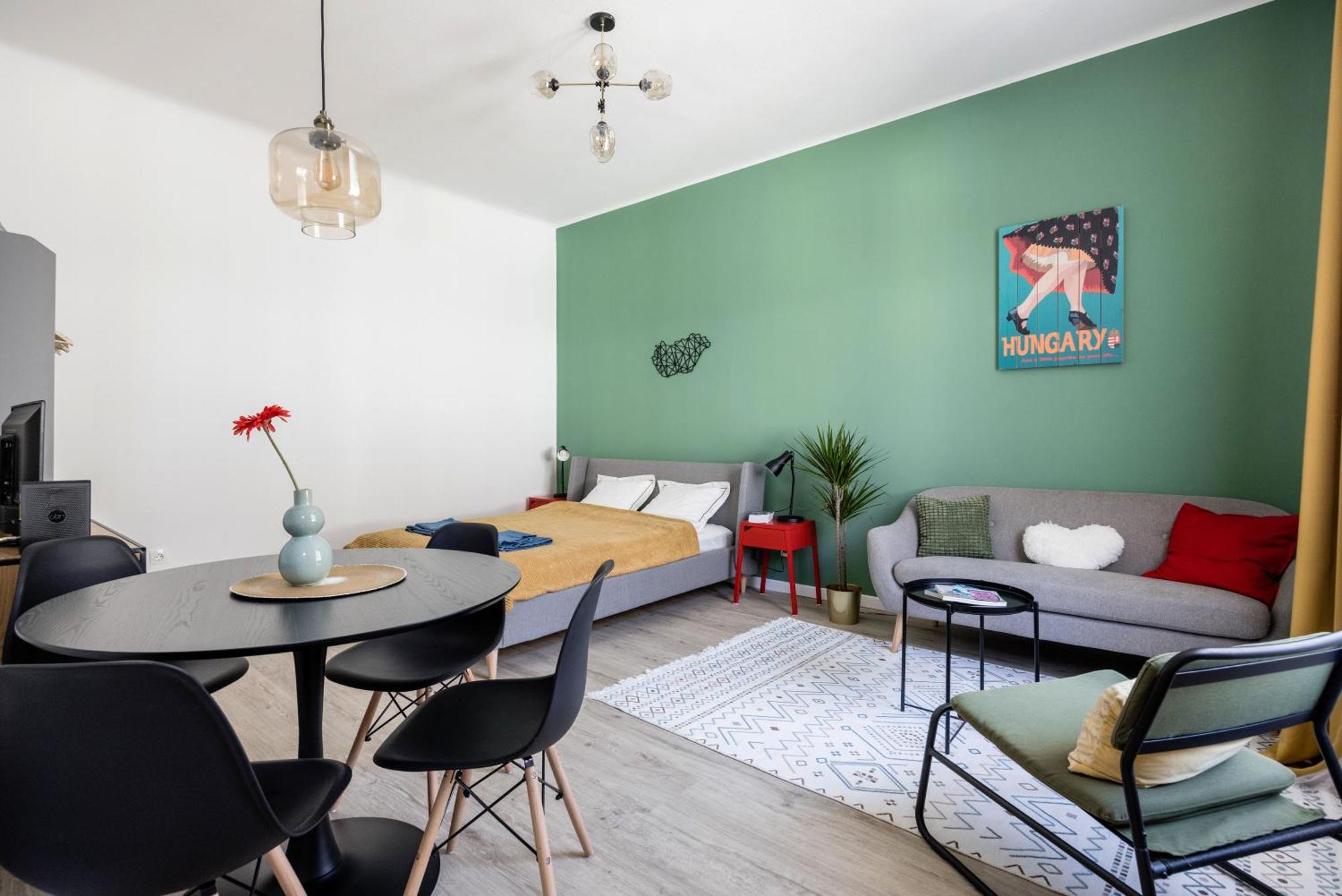 בודפשט Stylish And Colourful Apartment In The City Centre מראה חיצוני תמונה