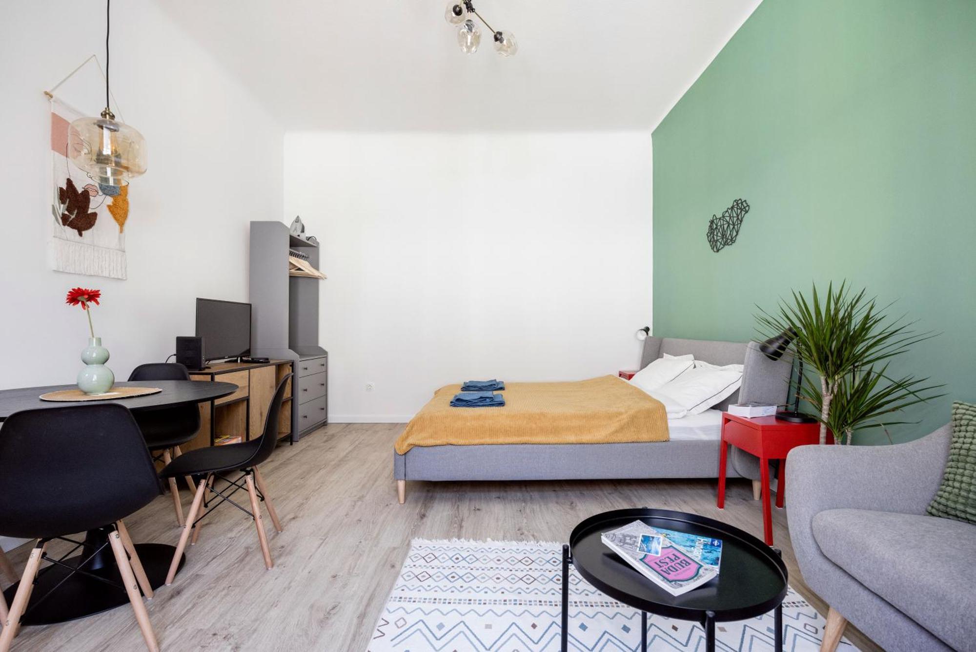 בודפשט Stylish And Colourful Apartment In The City Centre מראה חיצוני תמונה